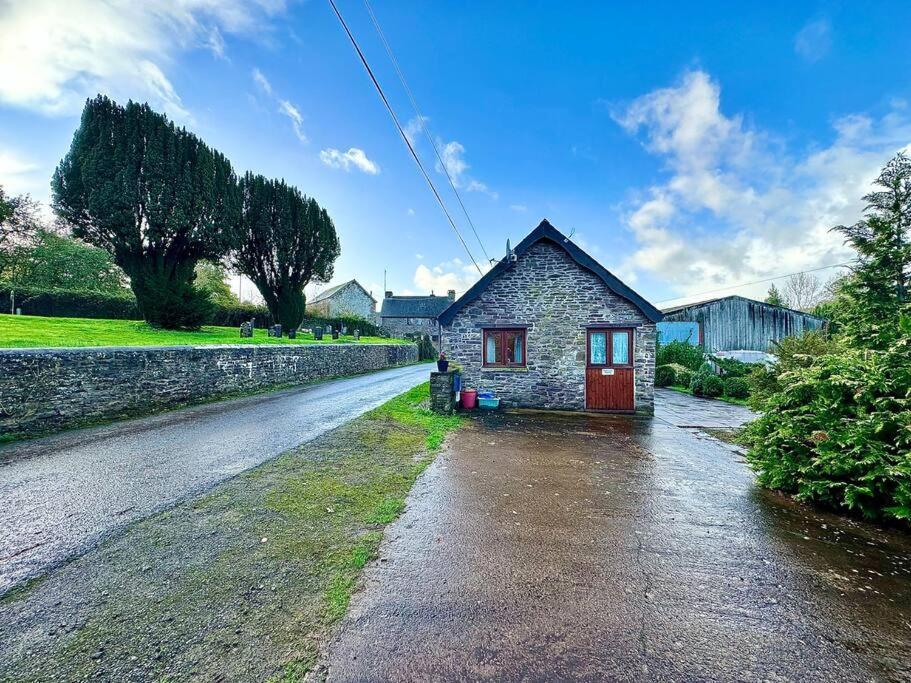 Detached One Level Stone Barn Villa Llangwm-Isaf Екстериор снимка