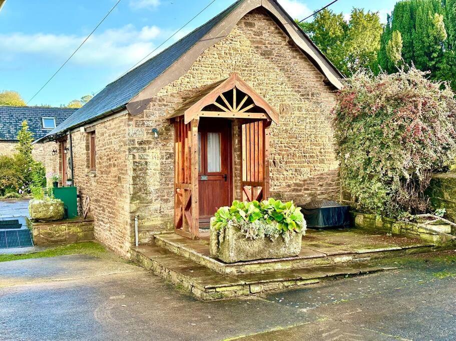 Detached One Level Stone Barn Villa Llangwm-Isaf Екстериор снимка